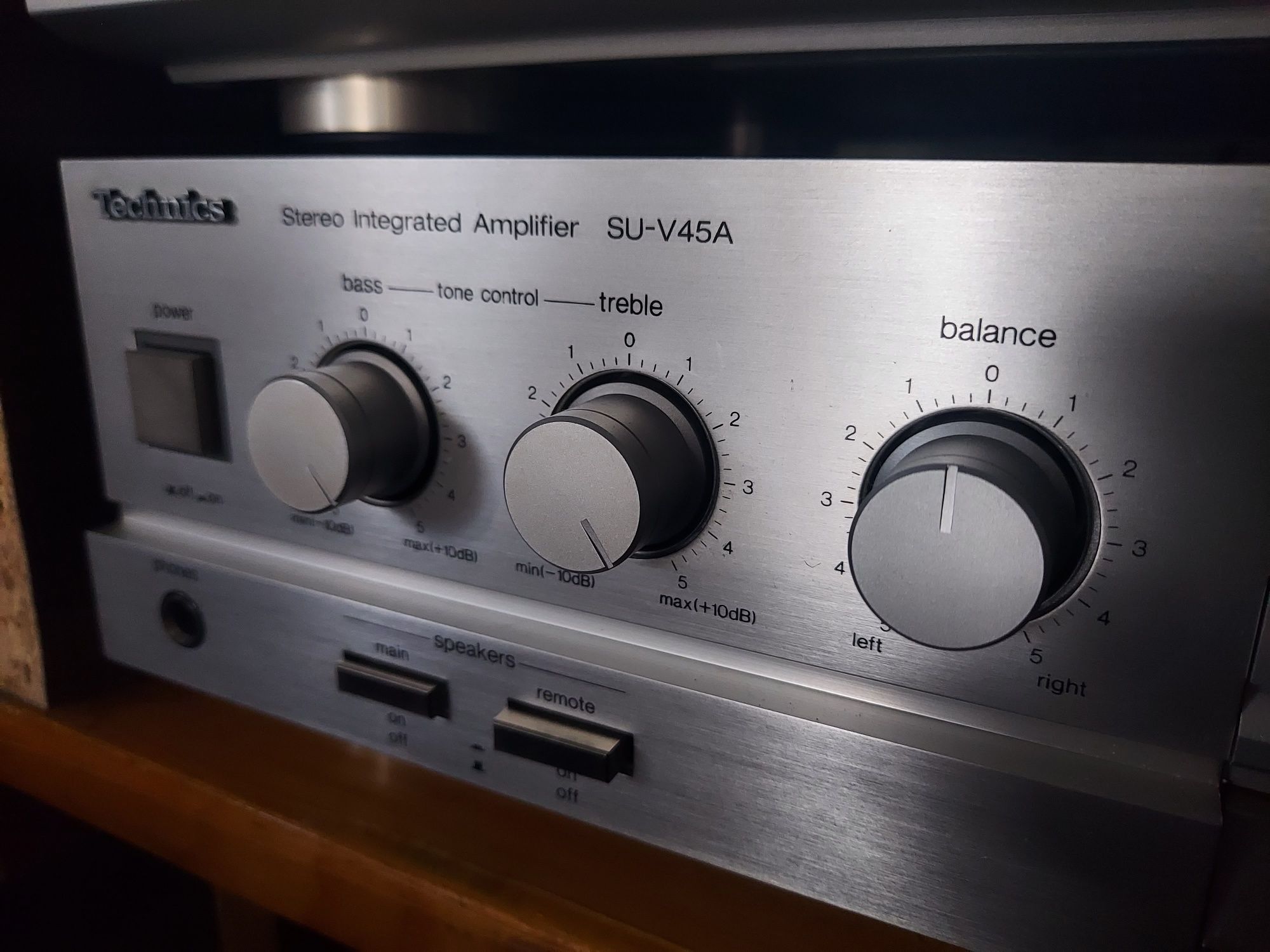 Wzmacniacz Technics SU V45A  Silver stan super