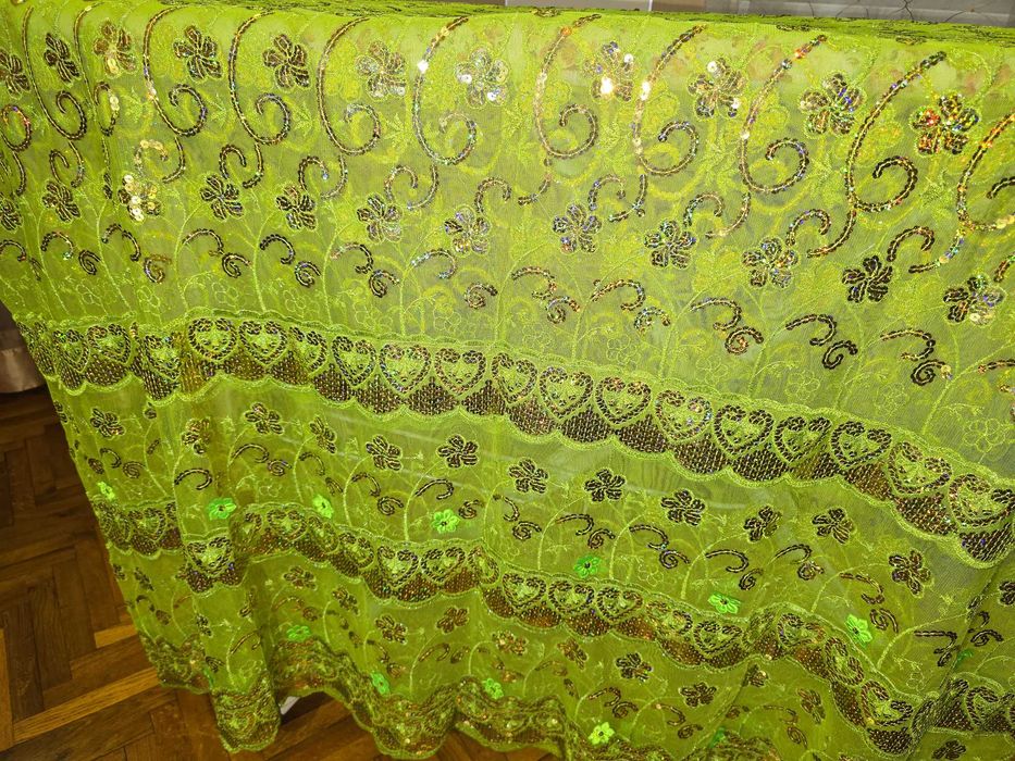 Фабричный Сирийский Шифон,расшитый паетками,лайкра,фурнитура