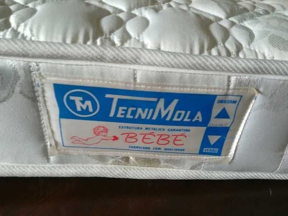 VENDO Colchão cama  -   criança/ bebé.