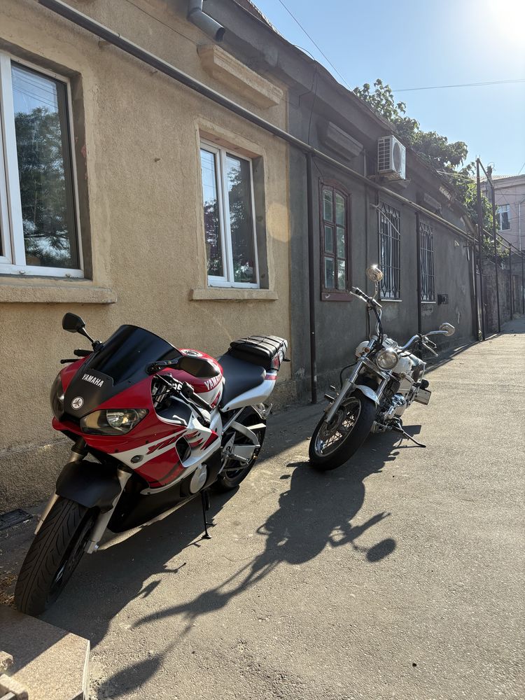 YAMAHA R6 2001года