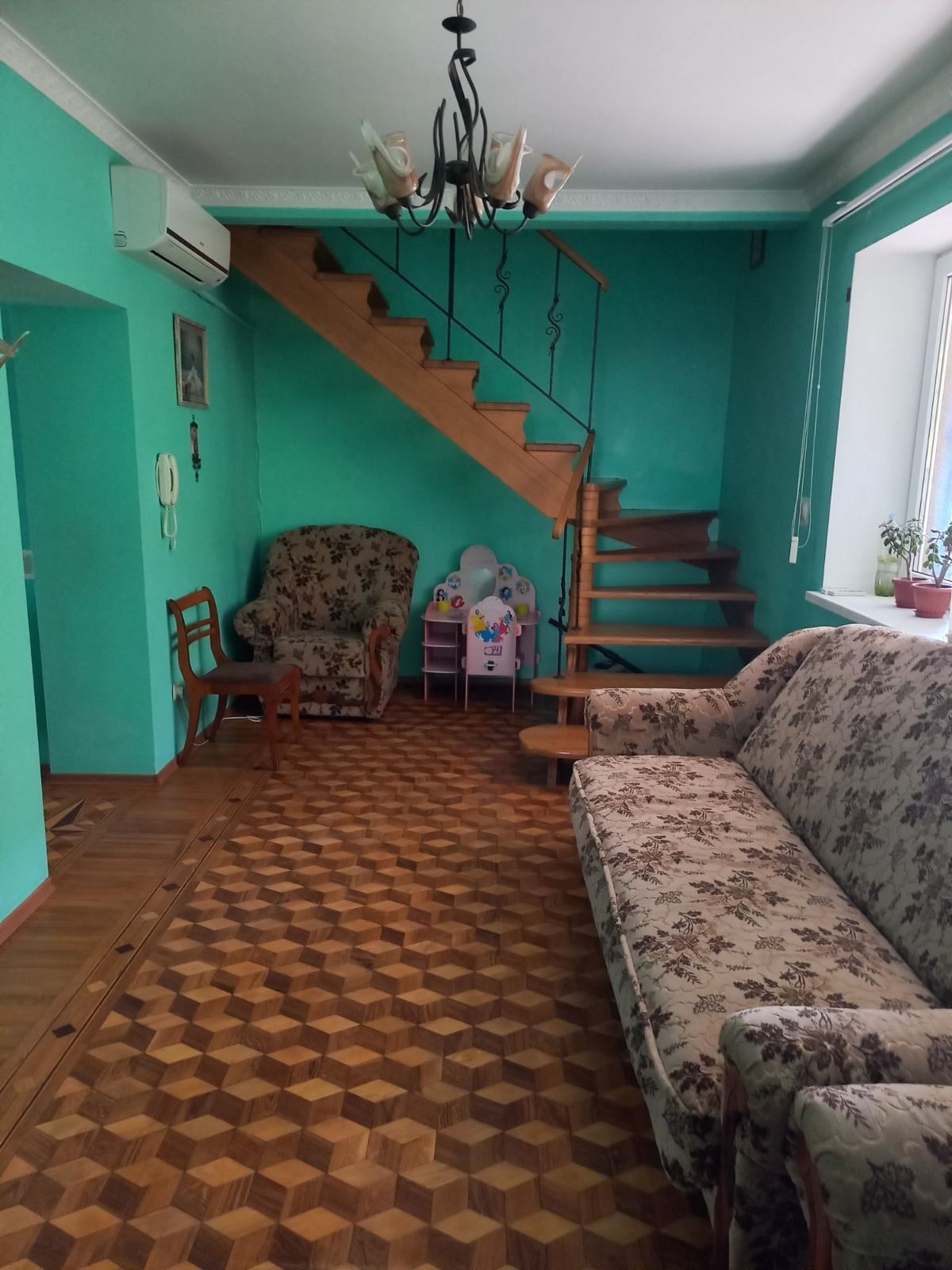 Сдам благоустроенный дом в сухом лимане 2х этажный