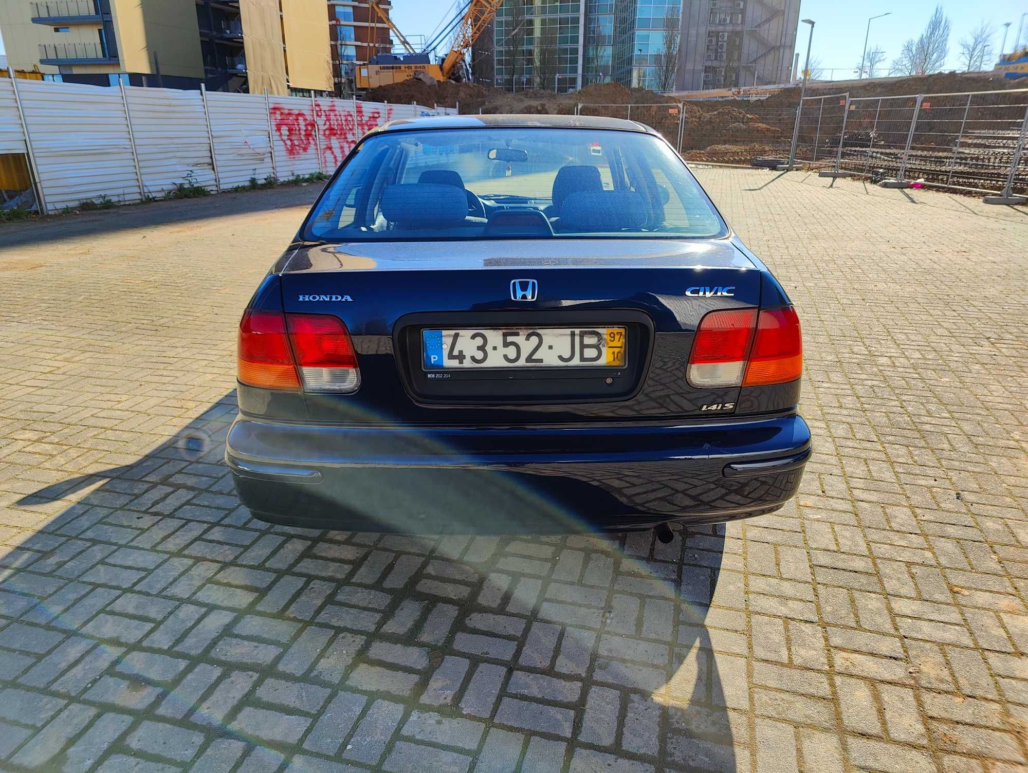 Honda Civic 1.4i S