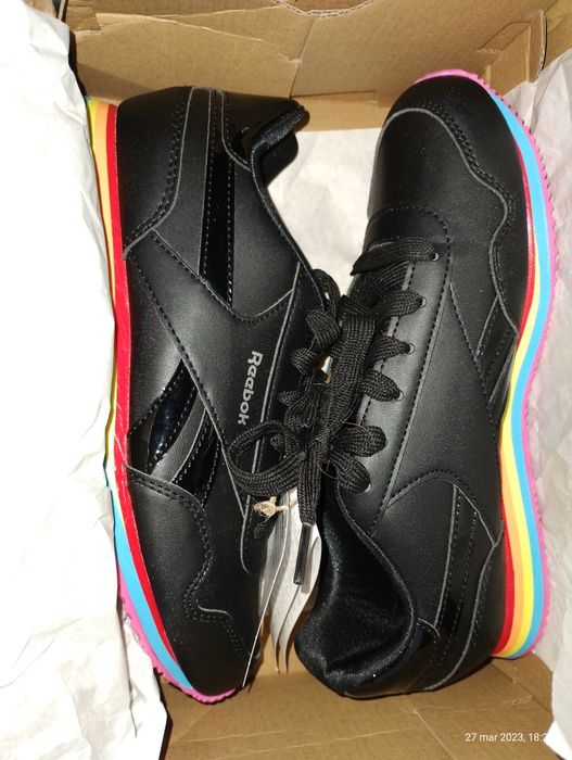 Damskie buty Reebok 36