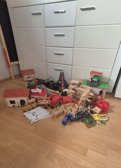 Zestawy Lidl: dinozaury, farma, kolejka, straż pożarna