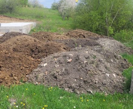 Візьму в дар будівельні відходи, глину, землю, пісок, грунт, бій цегли