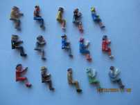 Figuras passageiros comboios escala H0. Ler anuncio