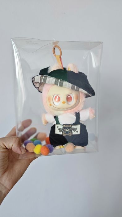 Лабубу колекційні іграшки