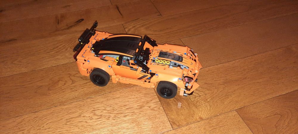 LEGO 42093 Technic - Chevrolet Corvette ZR1