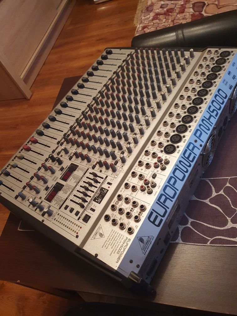 Powermixer Behringer PMH 5000