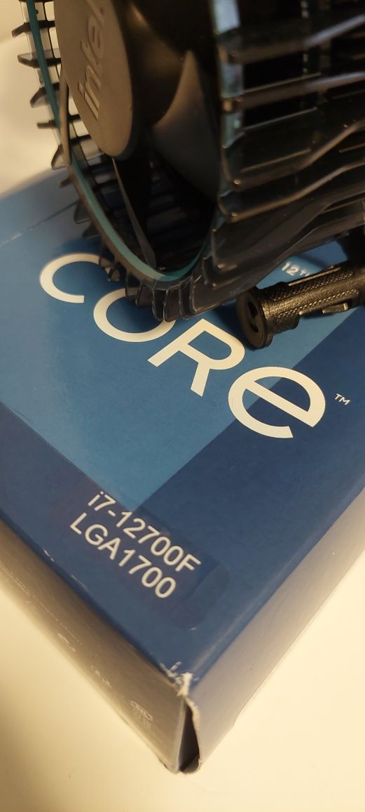 Cooler Intel novo