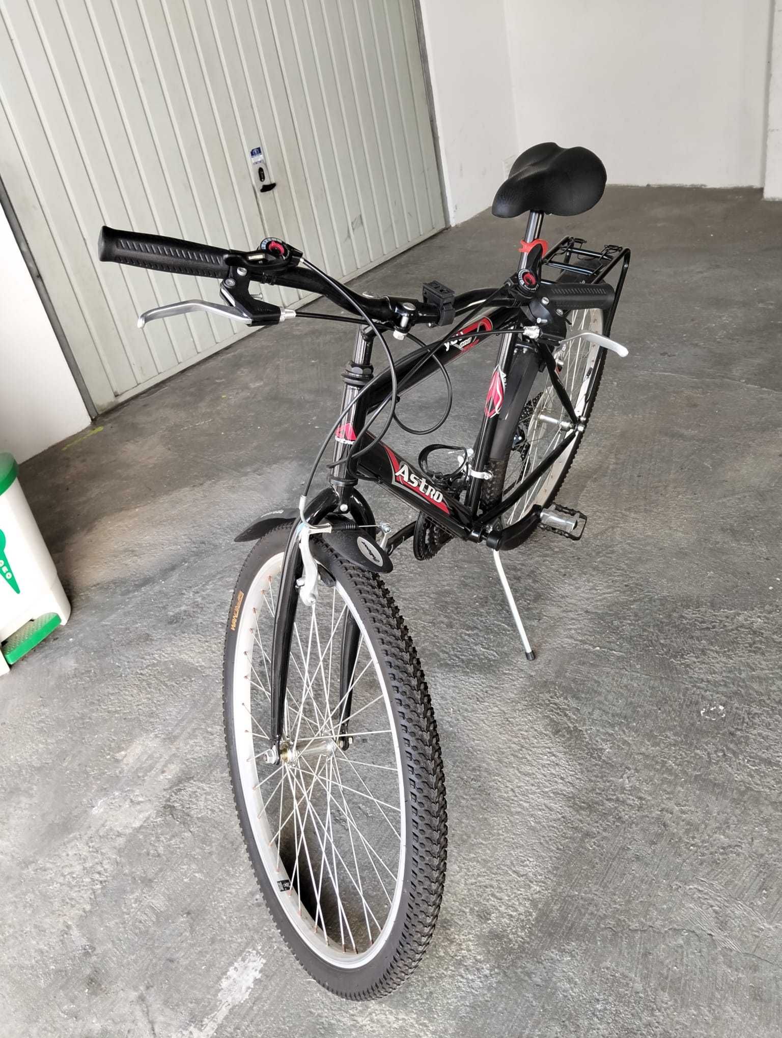 Bicicleta Nova com extras