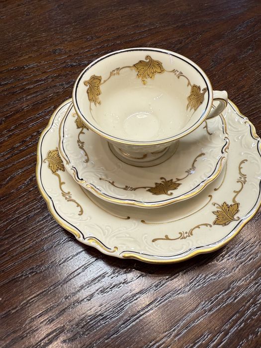 Trio porcelanowe Złoty liść KPM Poland Polska złota herbaciana