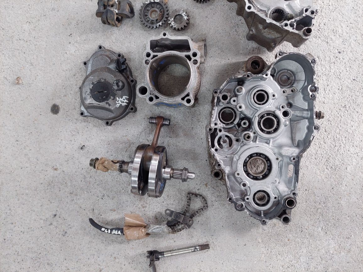 Yamaha yzf 250 cylinder karter wał tryb dekiel ślizg części silnik
