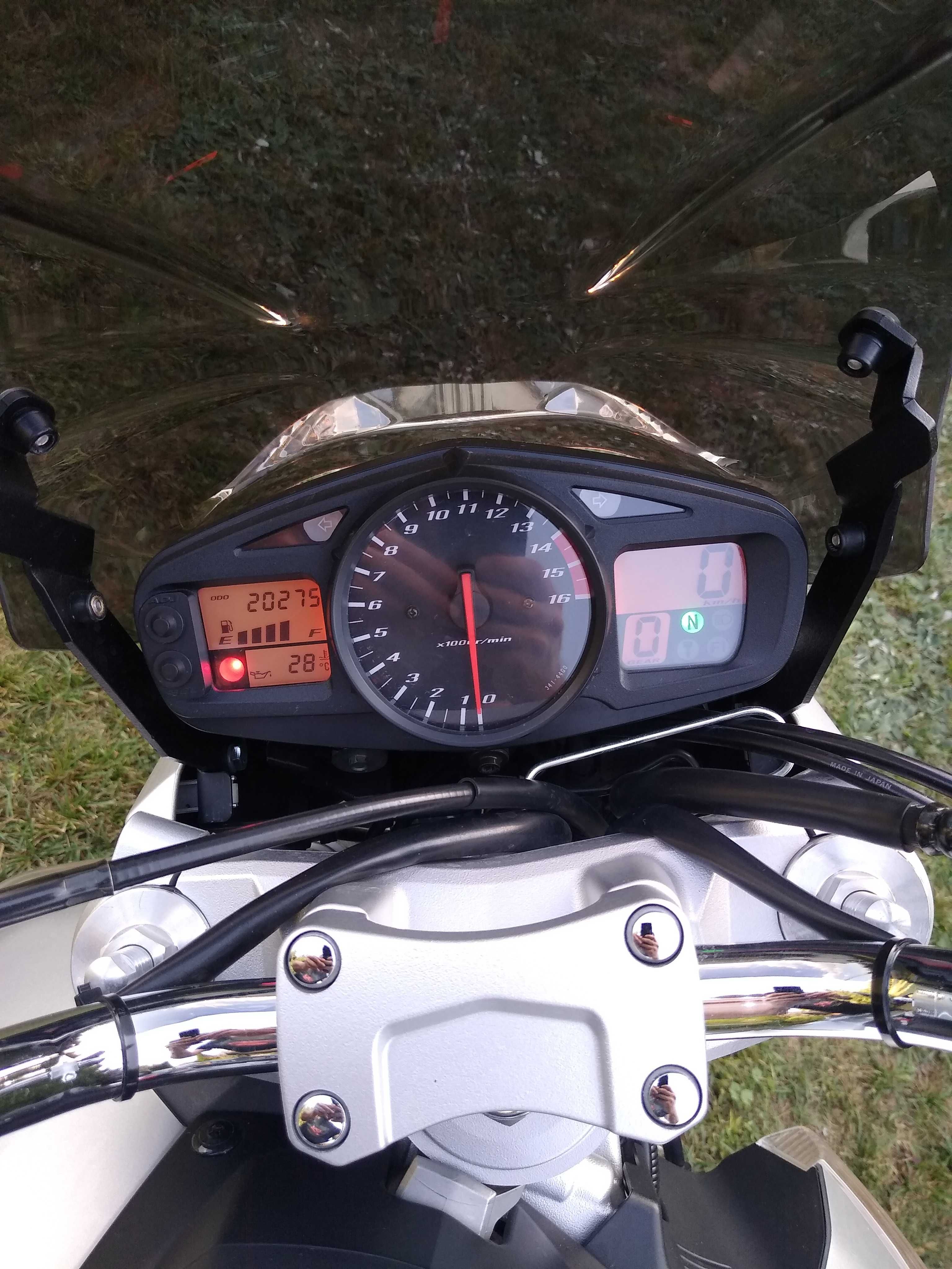Suzuki GSR 600 rocznik 2006