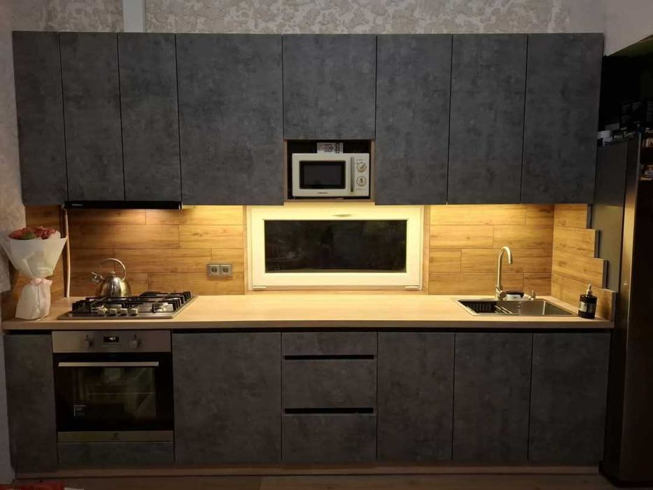 Корпусні меблі на замовлення. Кухні, шафи-купе, вітальні, дітячі меблі