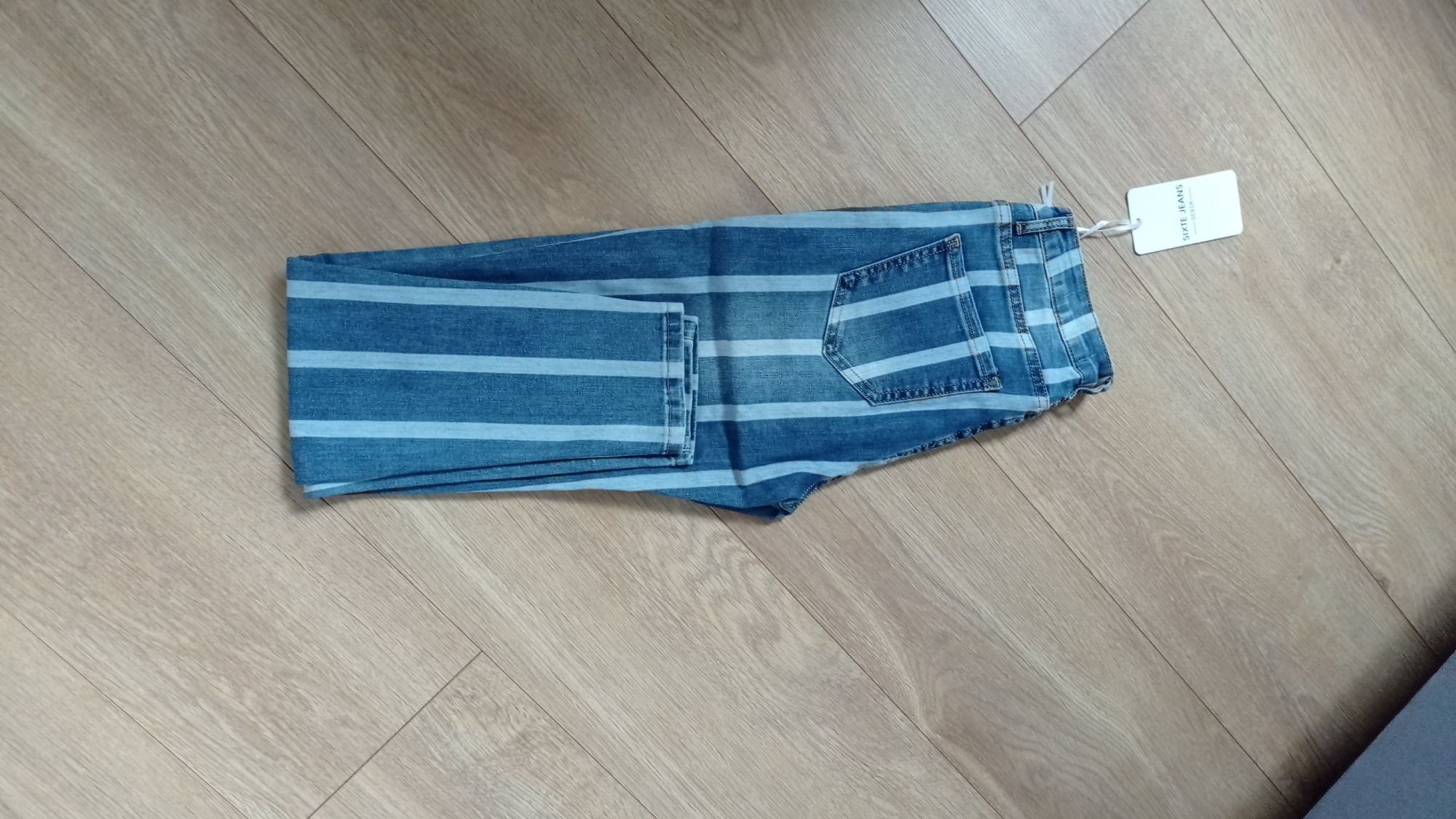 Jeansy rurki nowe