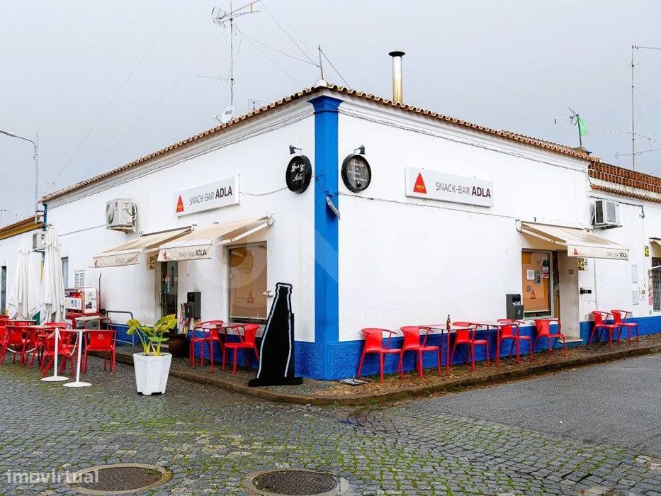 Snack-Bar em Funcionamento | Vila de Montoito
