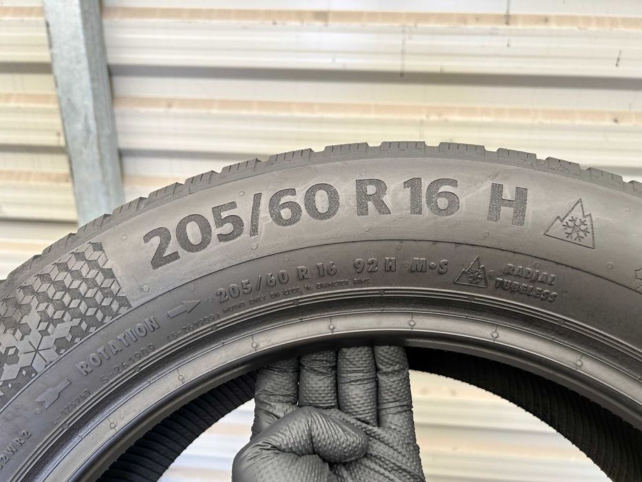 2szt zima 205/60R16 Continental TS870 7mm 2021r świetny stan! Z3114 gw