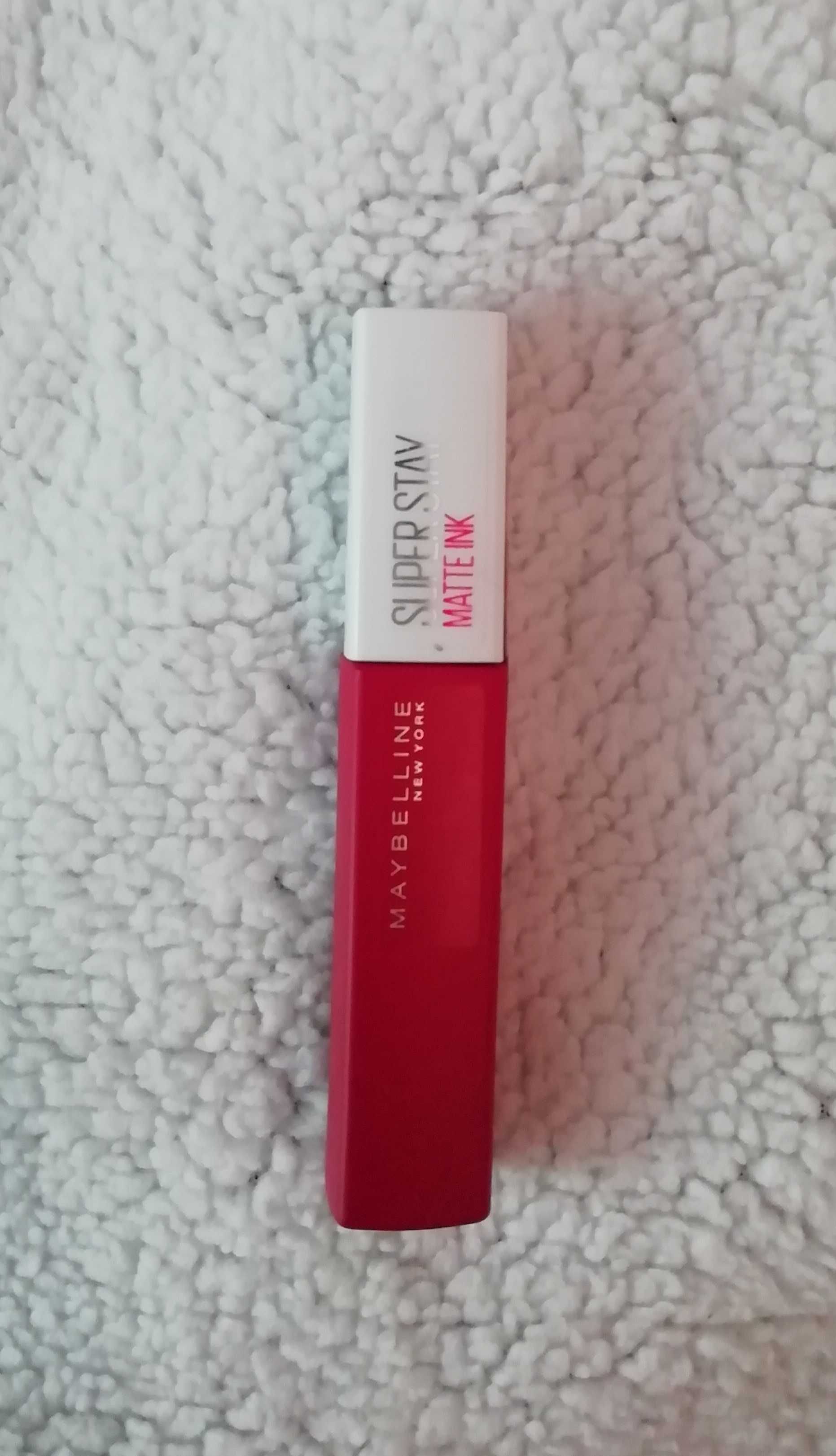 Batom matte super stay da Maybelline NOVO