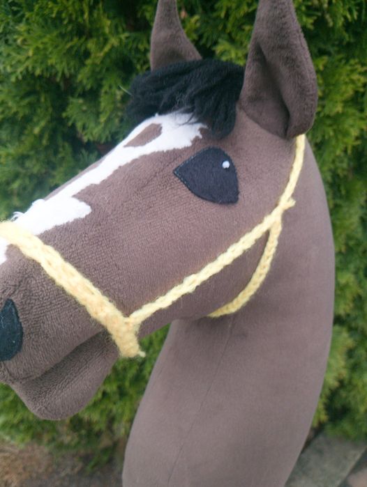Halter i czapeczka Cytrynka dla hobby horse zestaw