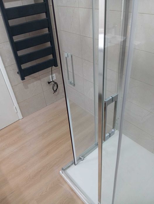 Remodelação / Serviço de eletricidade (certificado)e canalização