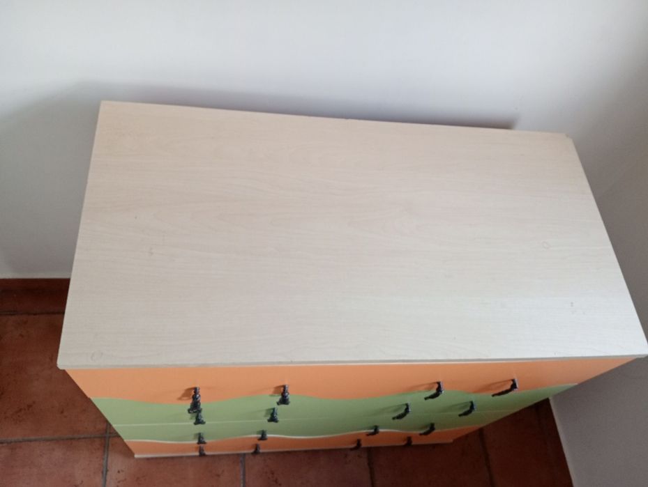 Do sprzedania komoda szer.82 wys.80 gł.42