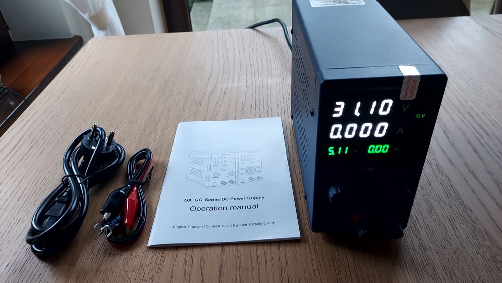 Zasilacz Laboratoryjny, precyzyjny 32Volt, 5Amper i 160Wat. Nowość. 
Z