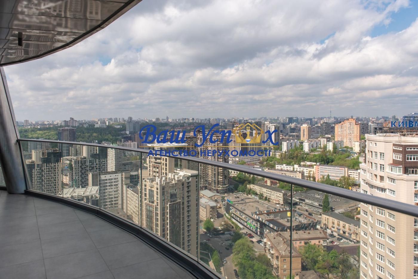 Продажа  пентхауса с террасами  в центре Киева. Taryan Towers