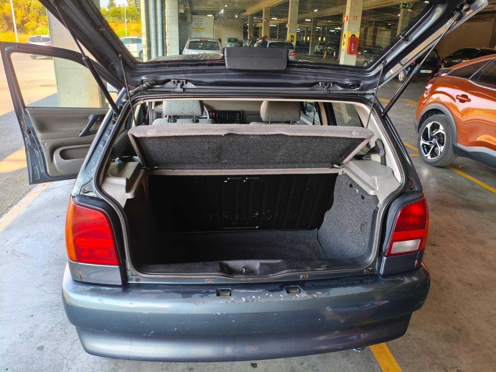 Volkswagen Polo 1.0 - 1999 - 209.000 km
