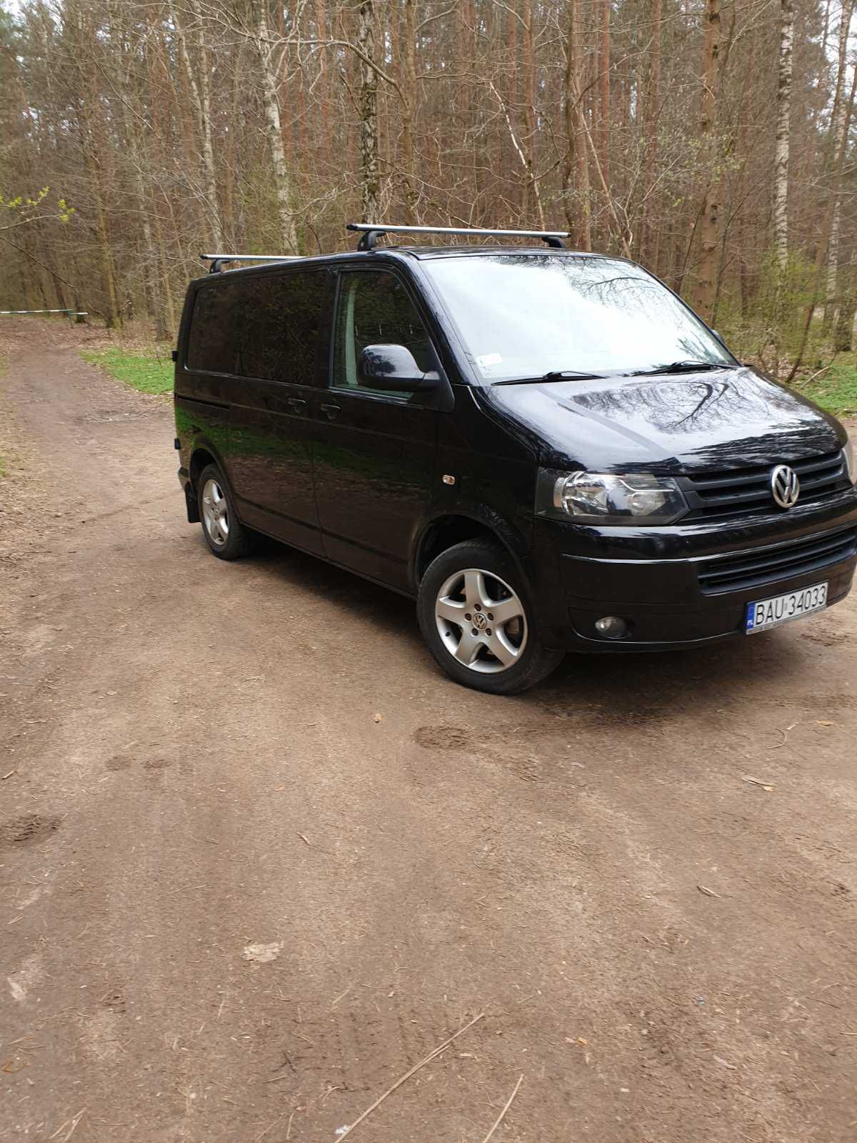 Volkswagen Transporter T5 2011r. 180KM