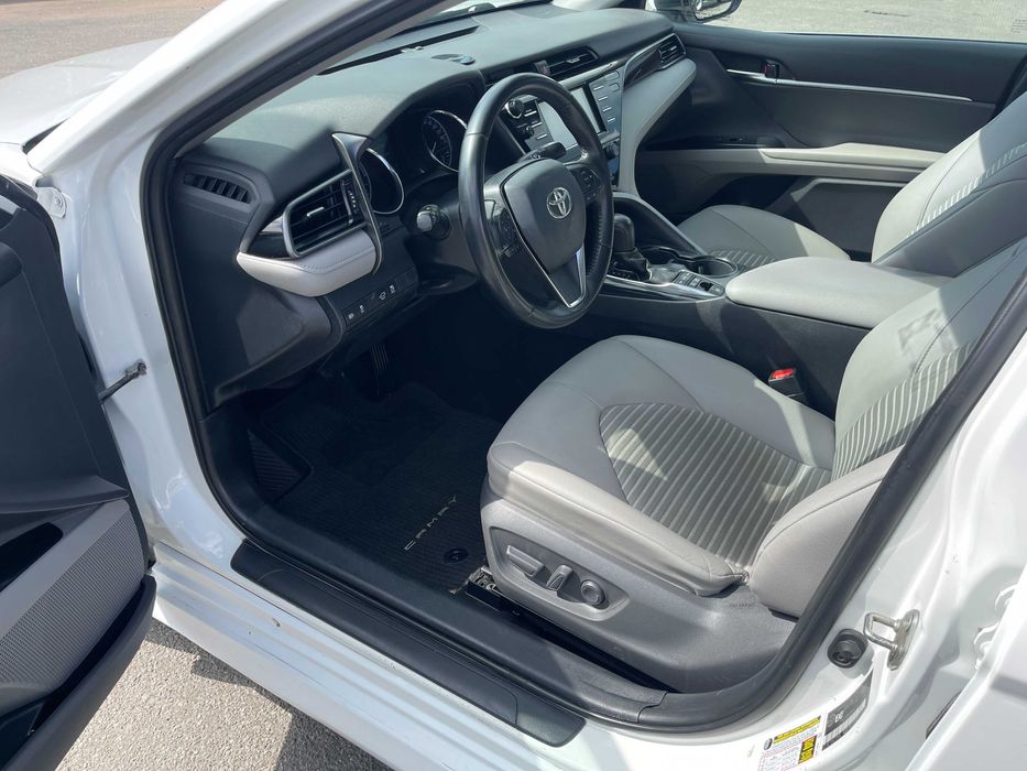 Продам Toyota Camry 2019