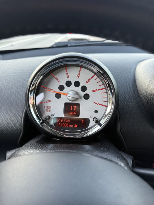 Mini Countryman Diesel em excelente estado