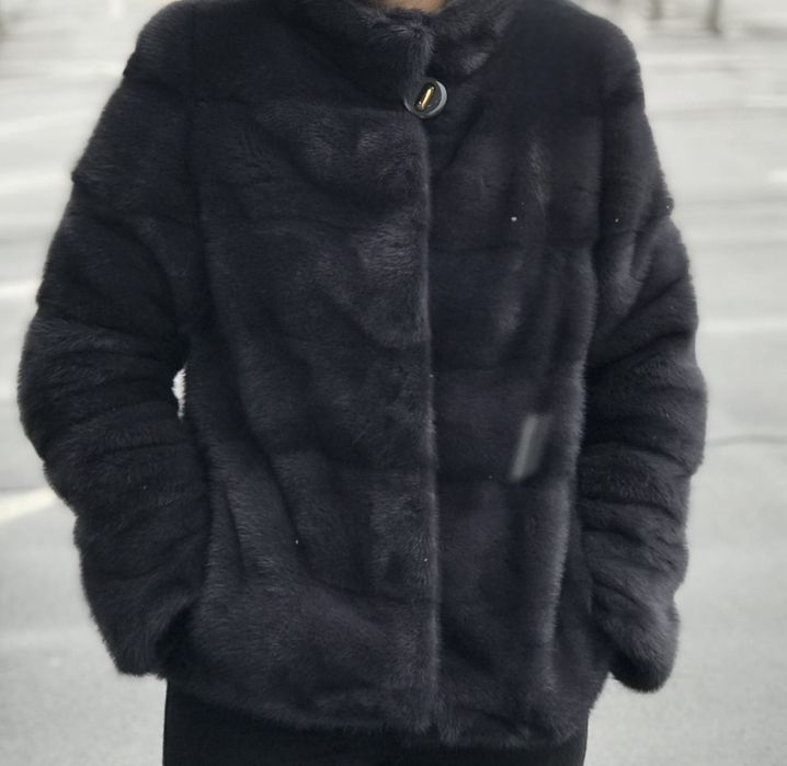 Норкова шуба автодеді