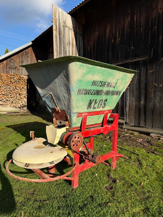 Rozsiewacz do nawozu Kłos