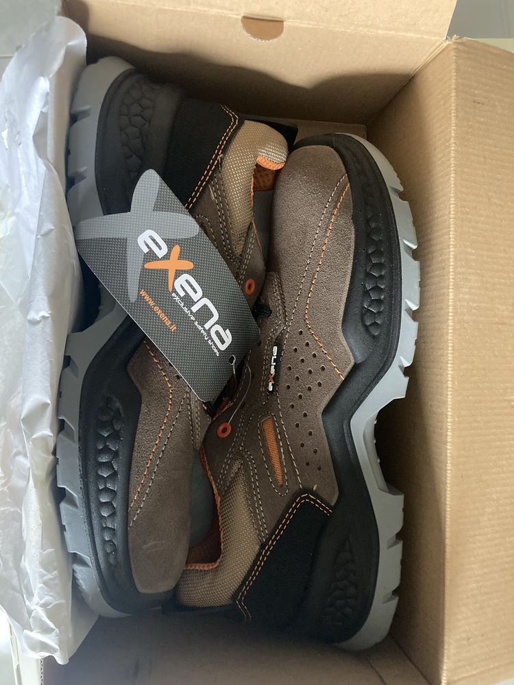 Sapatos camurça exena cuba s1p src