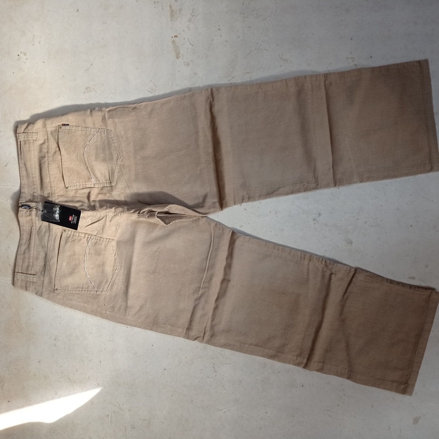 Nowe spodnie CROPP jasny sztruks XXL