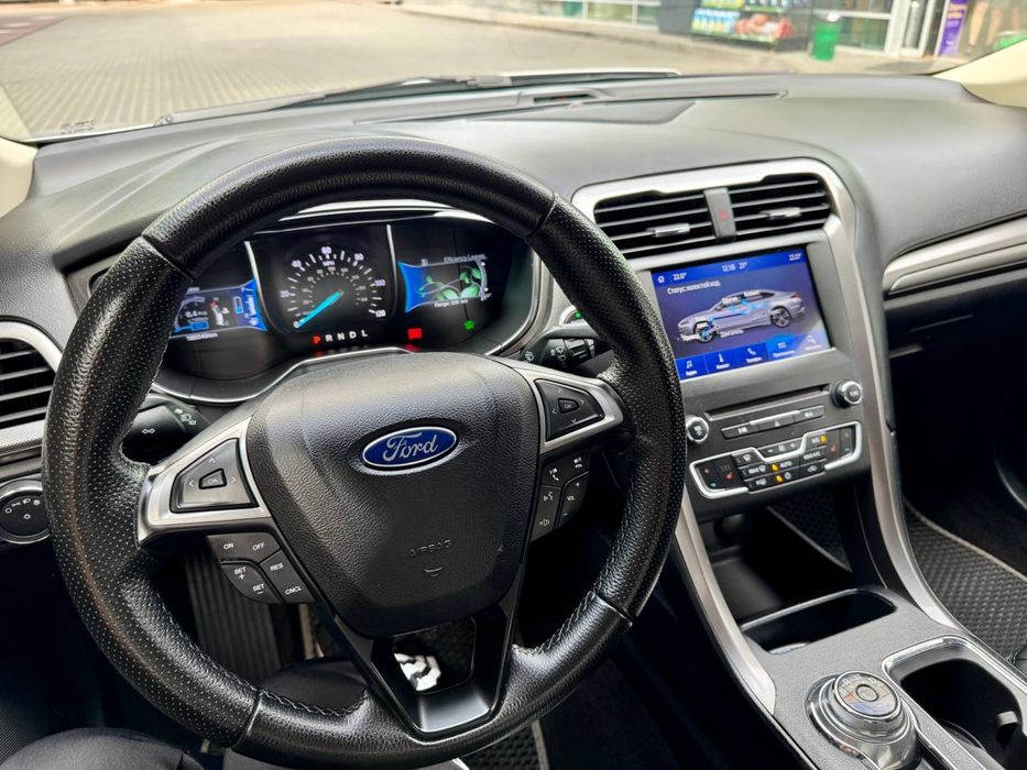 Аренда авто FORD Fushion hibrid для личного пользования