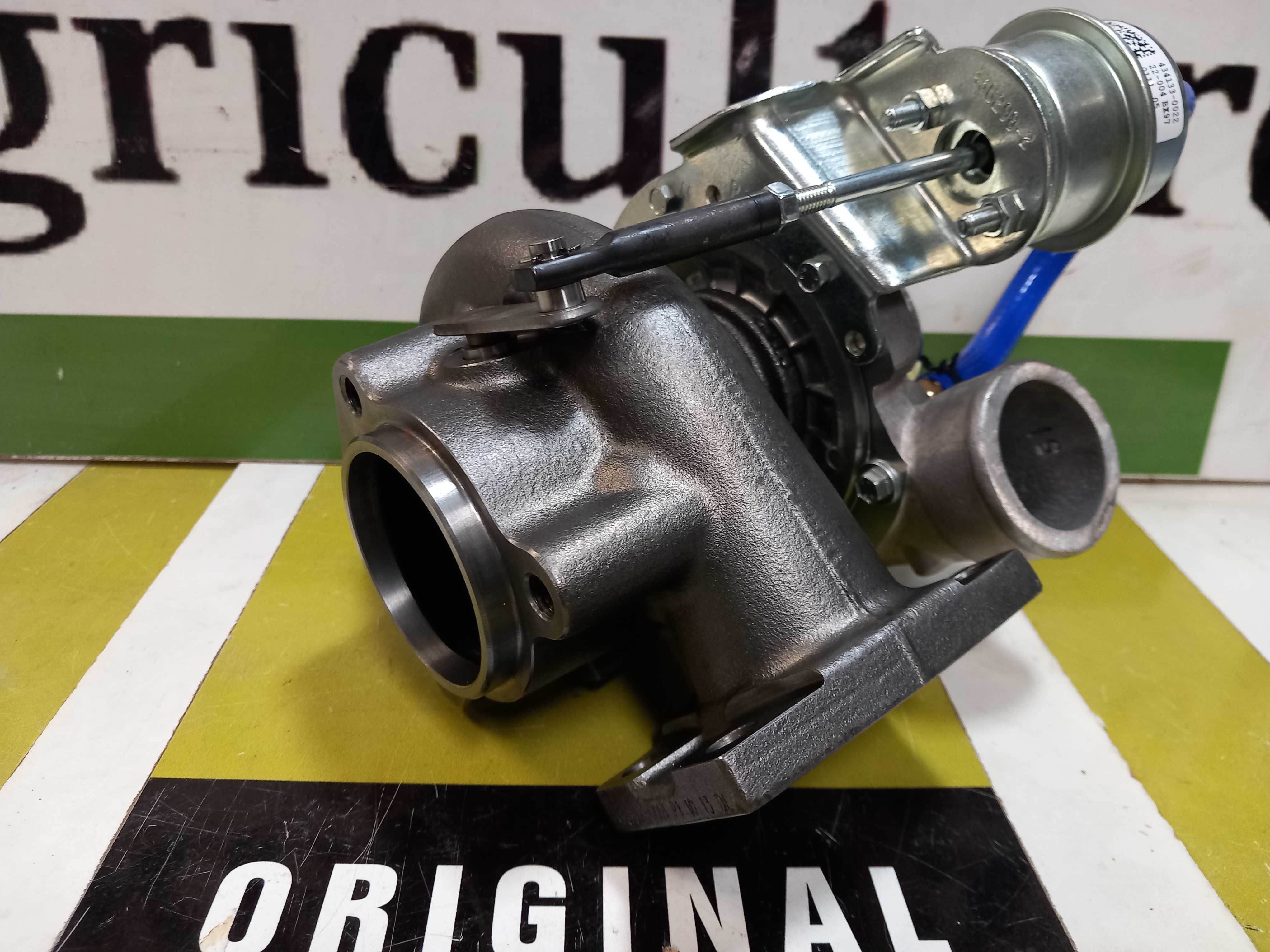 Turbosprężarka Garrett sprężarka turbina turbo CASE MX90C Perkins 4-C