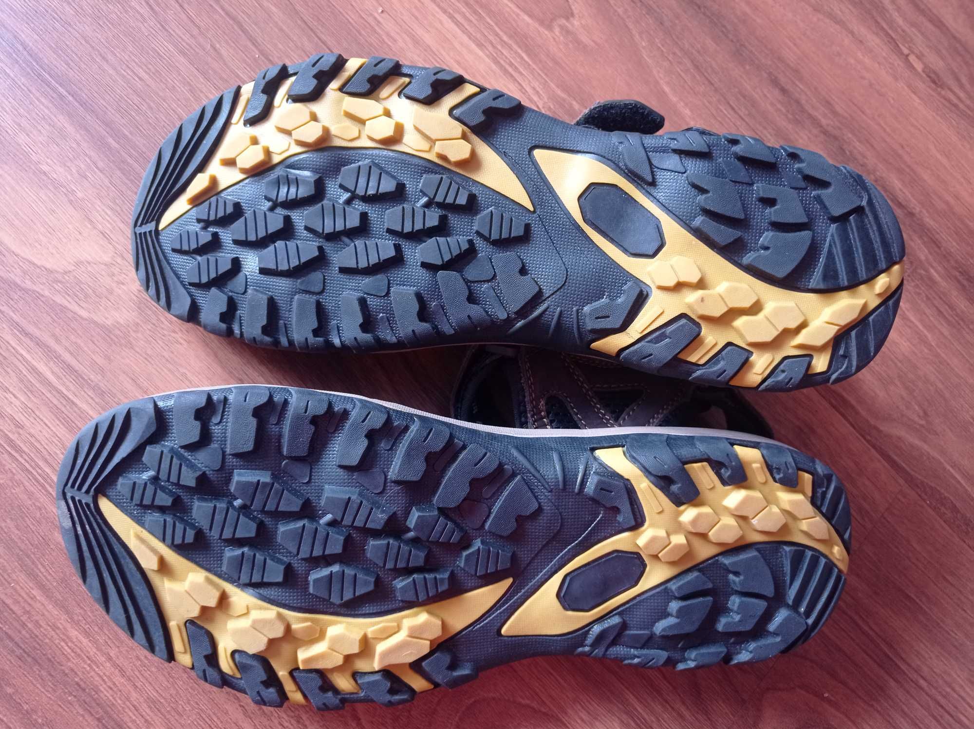 Sandaly meskie 42 nowe