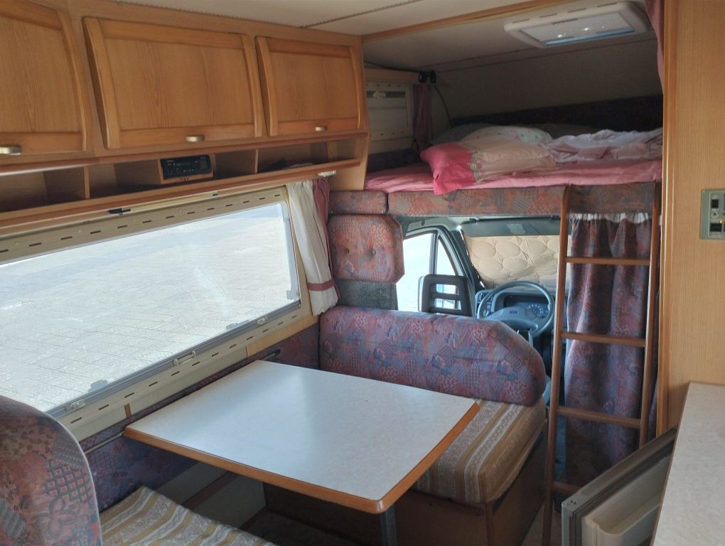 Fiat Ducato 2.5TDI  6 Lugares muito estimada