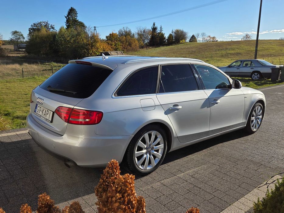 Audi A4 B8 Kombi S-LINE 2,0 TFSI Manual SKÓRA Zarejestrowany