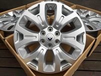 Oryginał felgi 17cali Renault Alaskan 6x114,3 et45 nr796