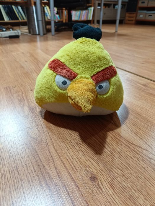 Peluche angry birds amarelo