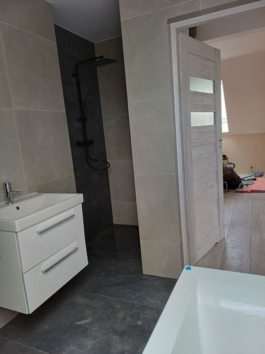 Remont lazienki     glazurnik remonty wykonczenia wnetrz  glazu