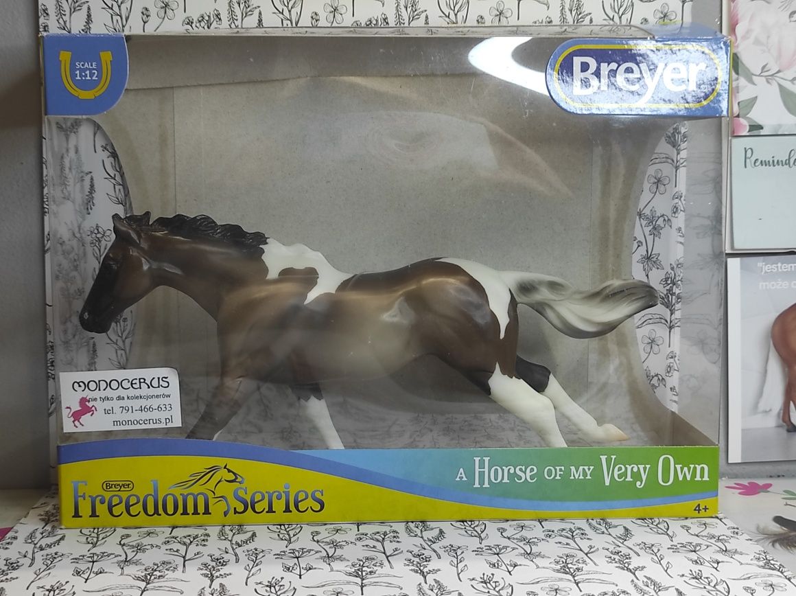 Breyer Classics grulla Pinto horse