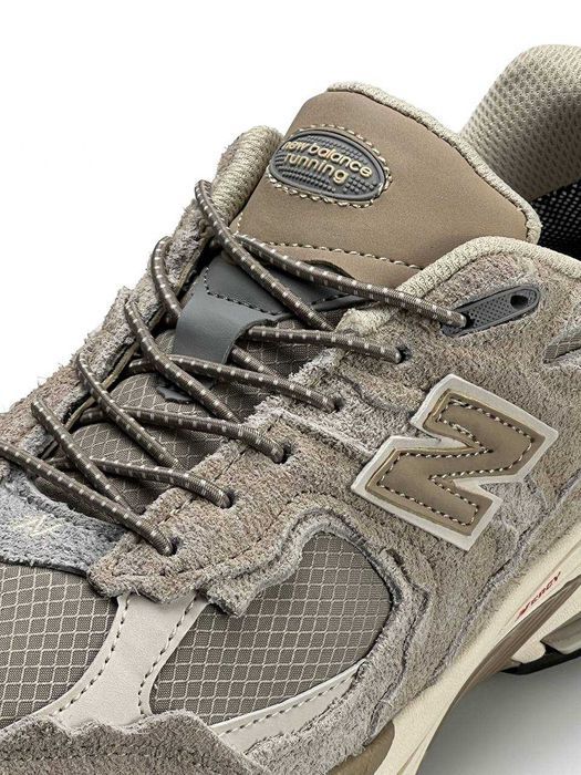 Кросівки New Balance 2002R Gore-Tex Beige Brown i89
