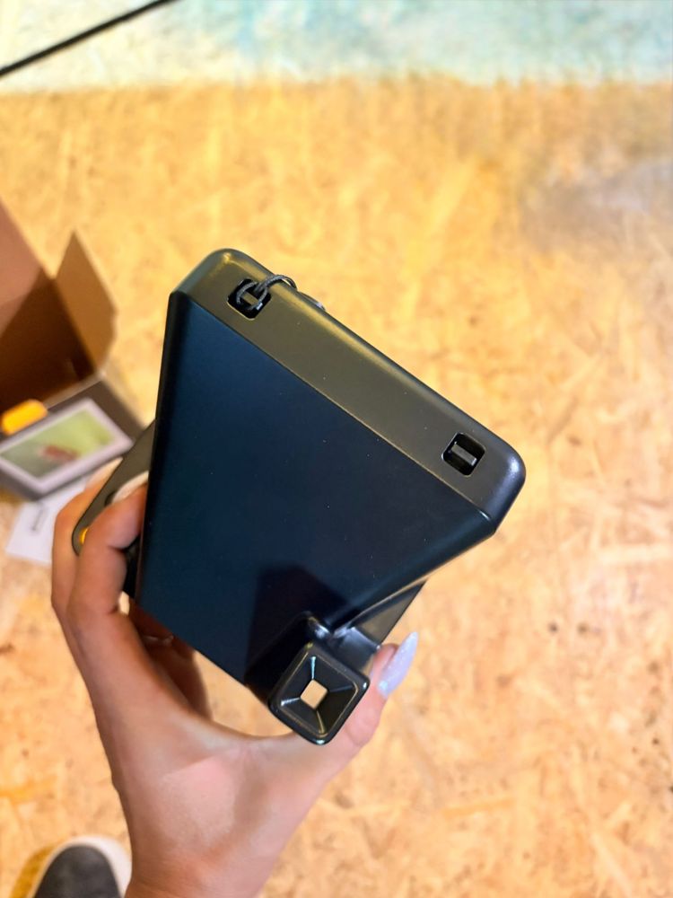 Polaroid Now-Instant Camera