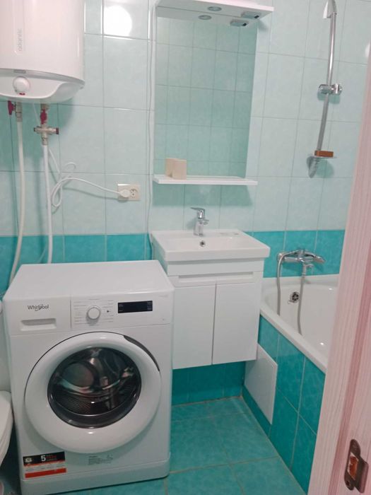 ХОЗЯИН Деміївська 39, біля М Голосіївська, 1к квартира без комісії