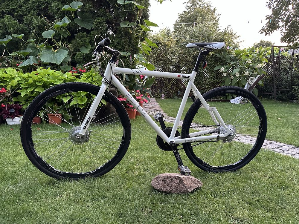 Rower trekking szosowy alu shimano nexus alfine