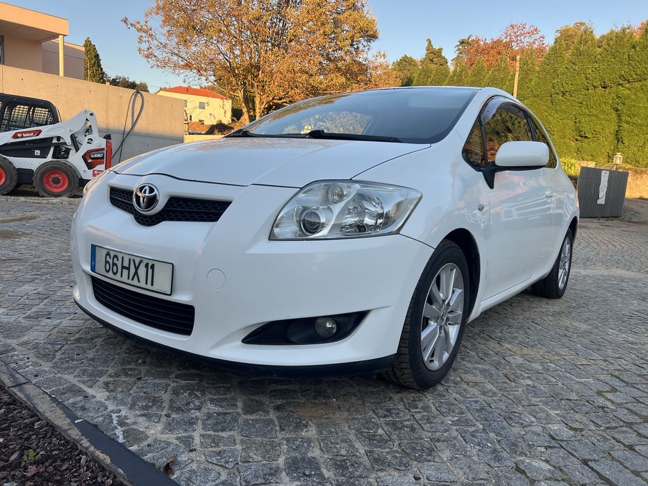 Toyota Auris 1.4 D4D 5 lugares ano 2009